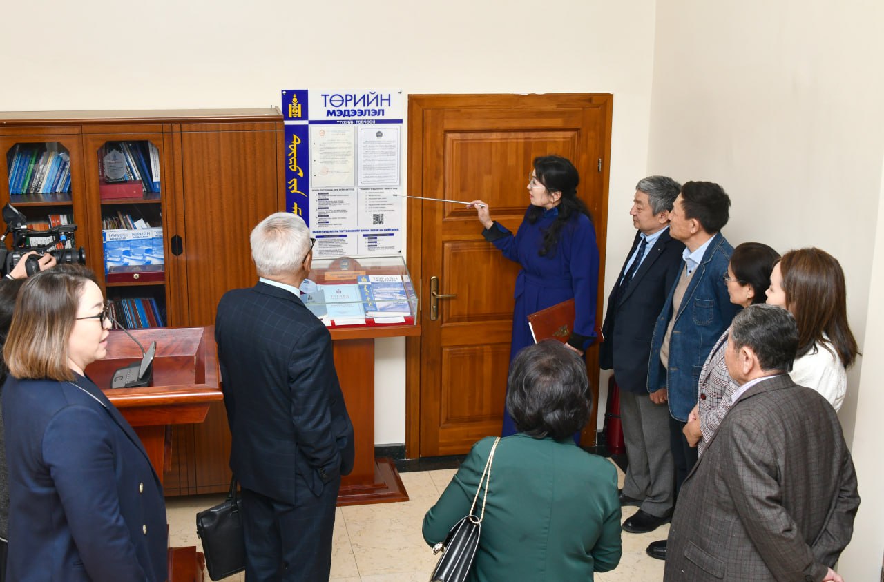 “Төрийн мэдээлэл” бүтээгчдийн яриа